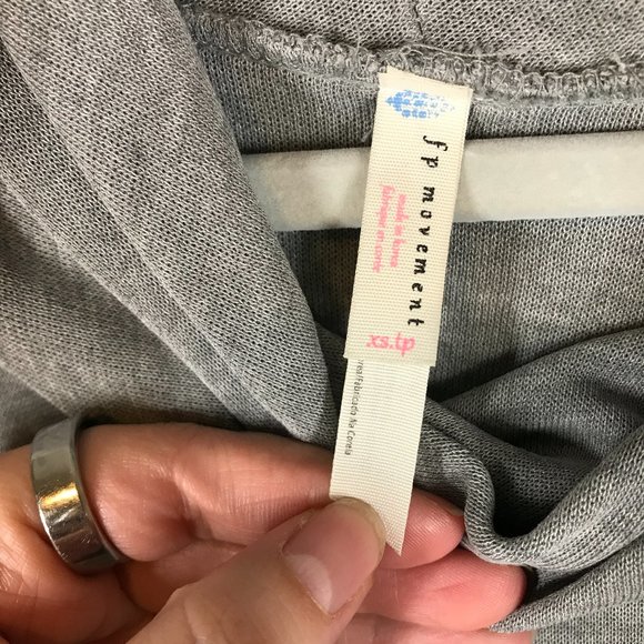 Free People Gray Movement Flow Long Sleeve Raw Hem Athletic Pullover - Picture 3 of 10